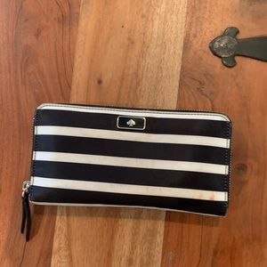Used Kate Spade wallet